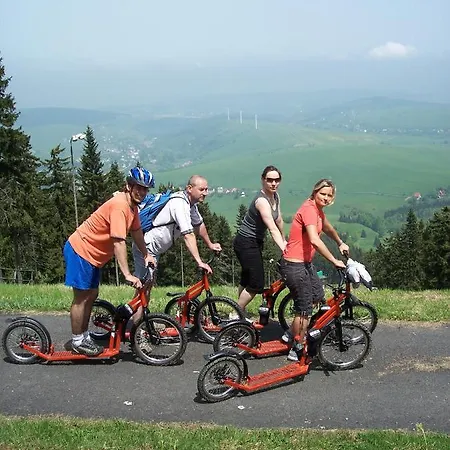 Гостевой дом Sportcentrum Klinovec Лоучна-под-Клиновцем