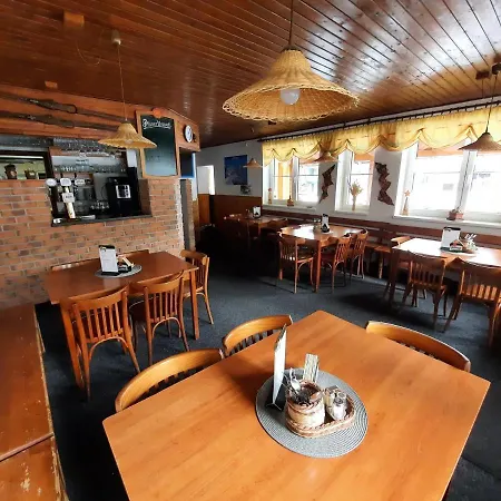 Sportcentrum Klinovec ゲストハウス 3*