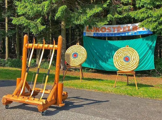 ゲストハウス Sportcentrum Klinovec 3*