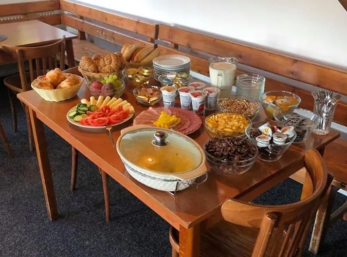 ゲストハウス Sportcentrum Klinovec